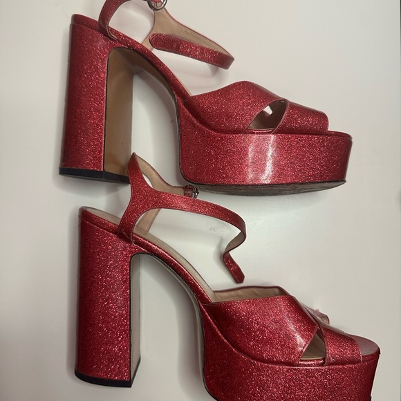 Marc Jacobs Fuchsia Glitter Platform Heels - Picture 2 of 5